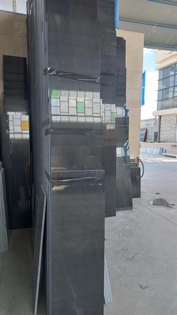 سنگ مشکی طبس